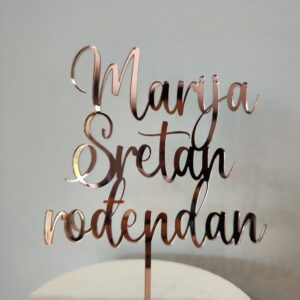 Toper Sretan rođendan s imenom