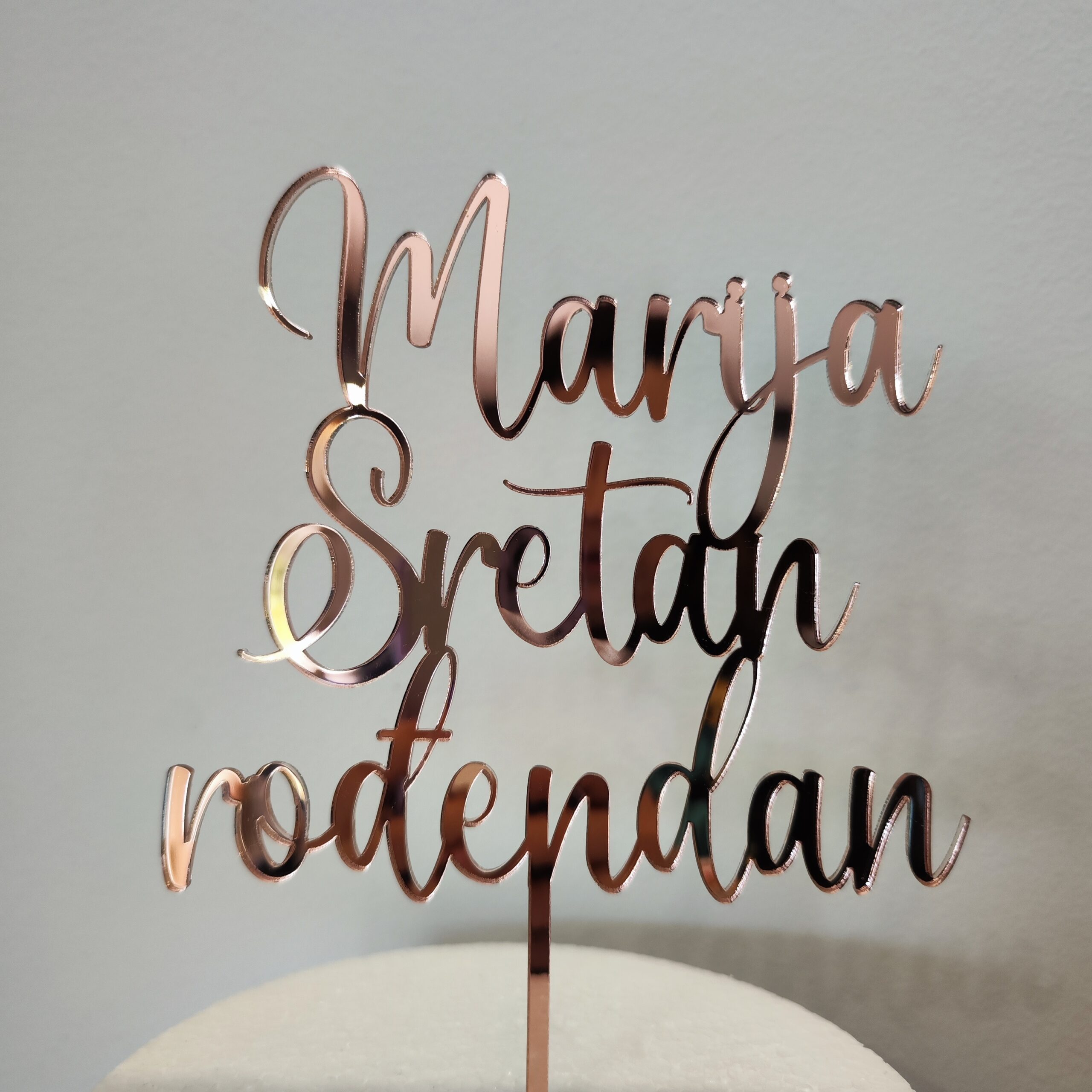 Toper Sretan rođendan s imenom